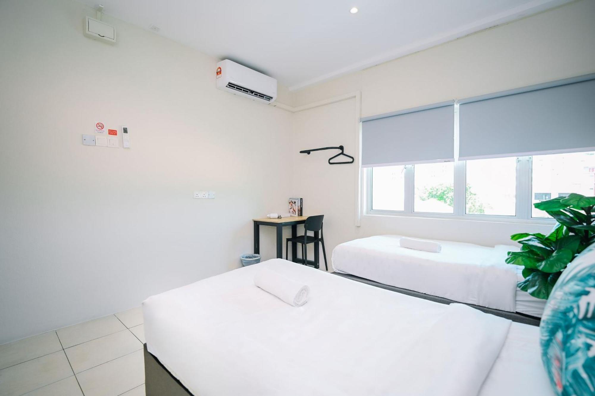 Swing & Pillows @ Malabar George Town Bagian luar foto